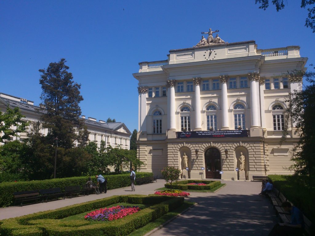 Stara_Biblioteka,_Warszawa,_Krakowskie_Przedmieście_26_28